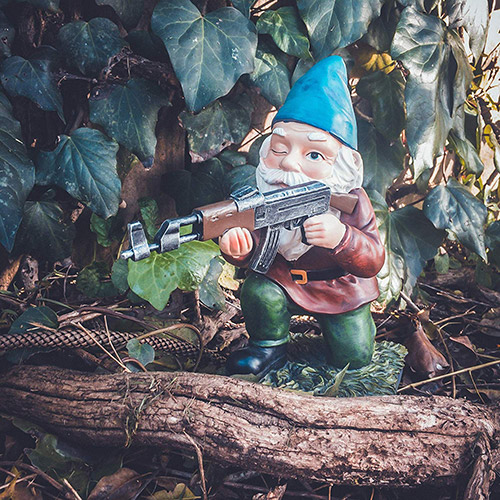 Awesome Combat Garden Gnomes Let It Be Gnome